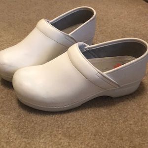 White Dansko XP Clogs